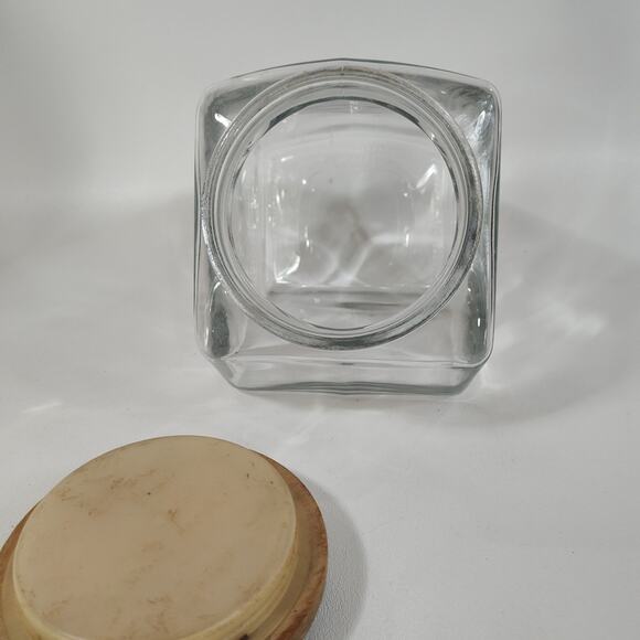 VINTAGE‎ TILTED GLASS CANISTER/COOKIE JAR w/SOLID WOOD Lid - Picture 4 of 5